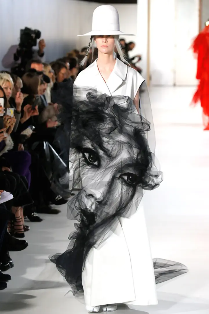 Spring 2017 Haute Couture Model walking down runway